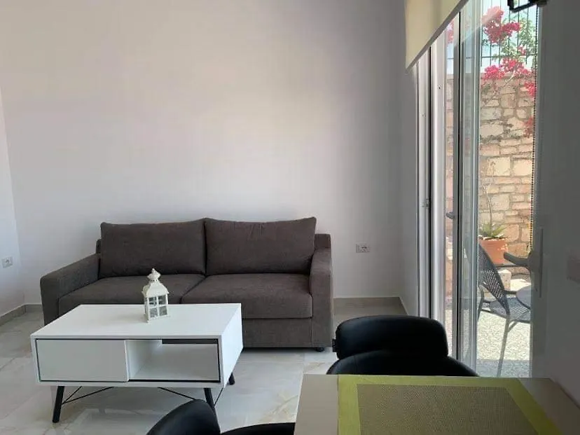 סרנדה Villa Giulia Apartment 1 אלבניה
